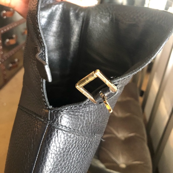 Gucci boots. Size 8…Serious buyers only! - Picture 4 of 11